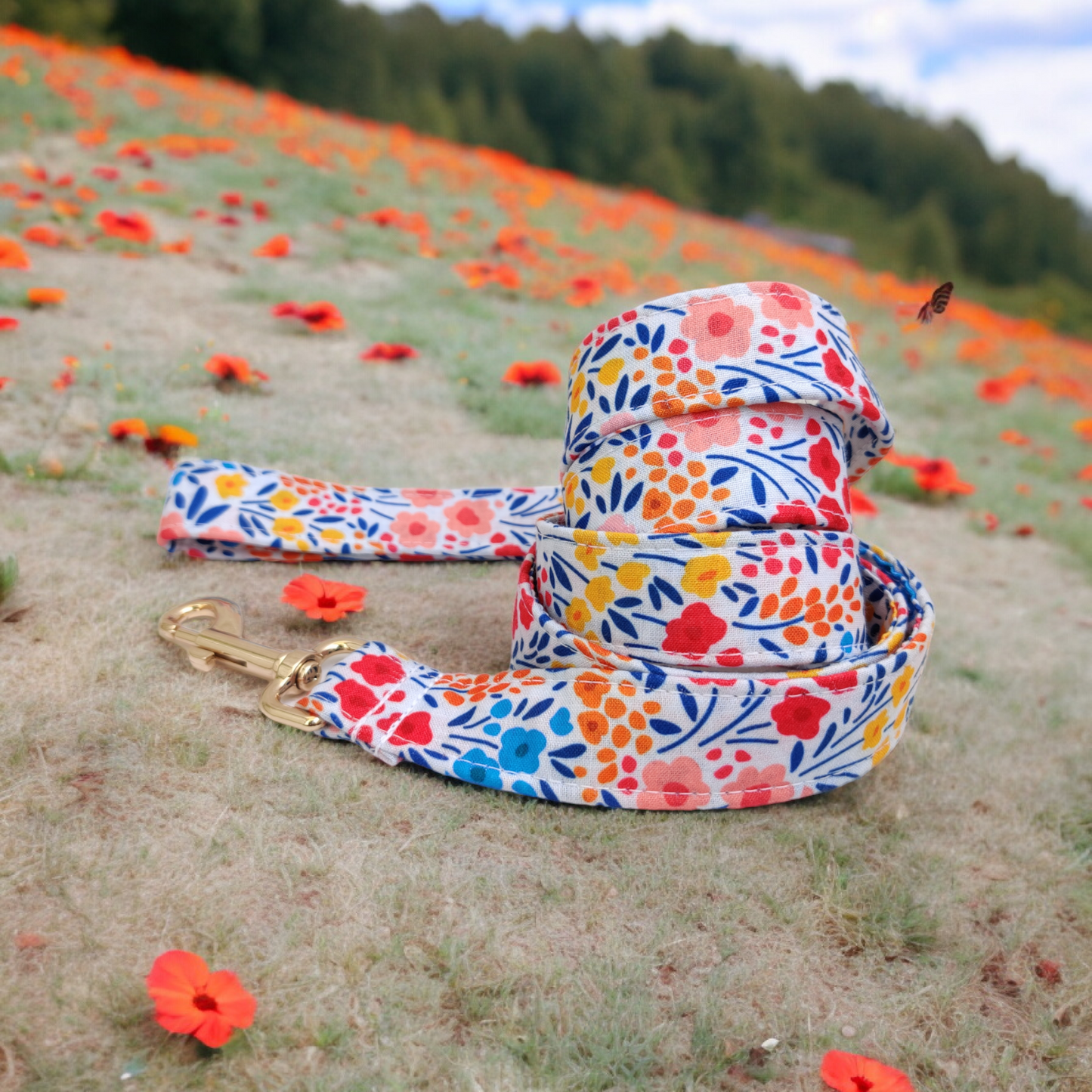 Wildflower Collar + Leash + Classic Bow